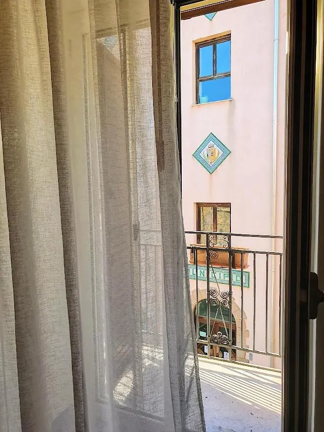 L'Antico Palazzo Apartment Santo Stefano di Camastra 0*,  Italy